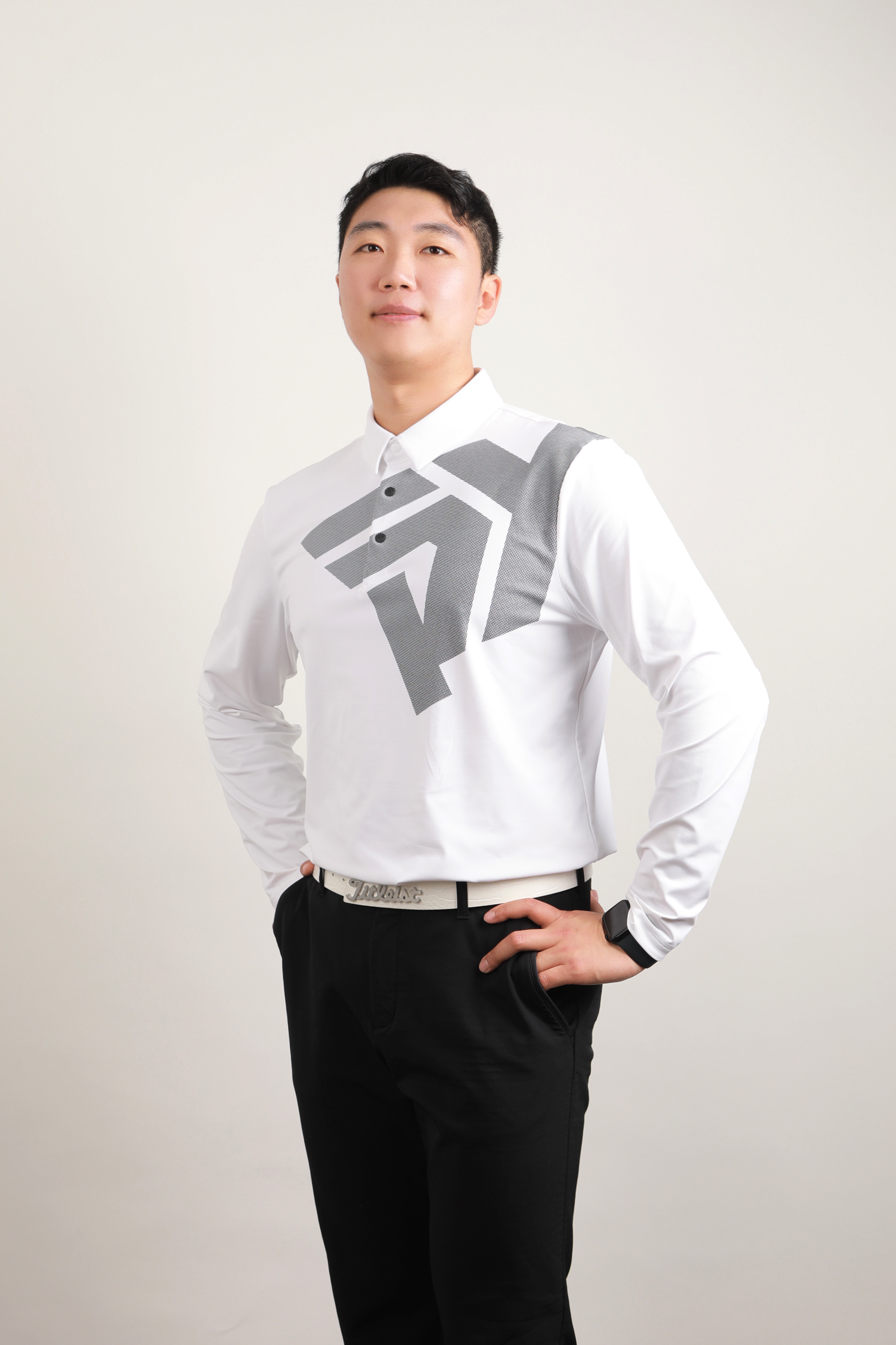 큐레이터 프로필